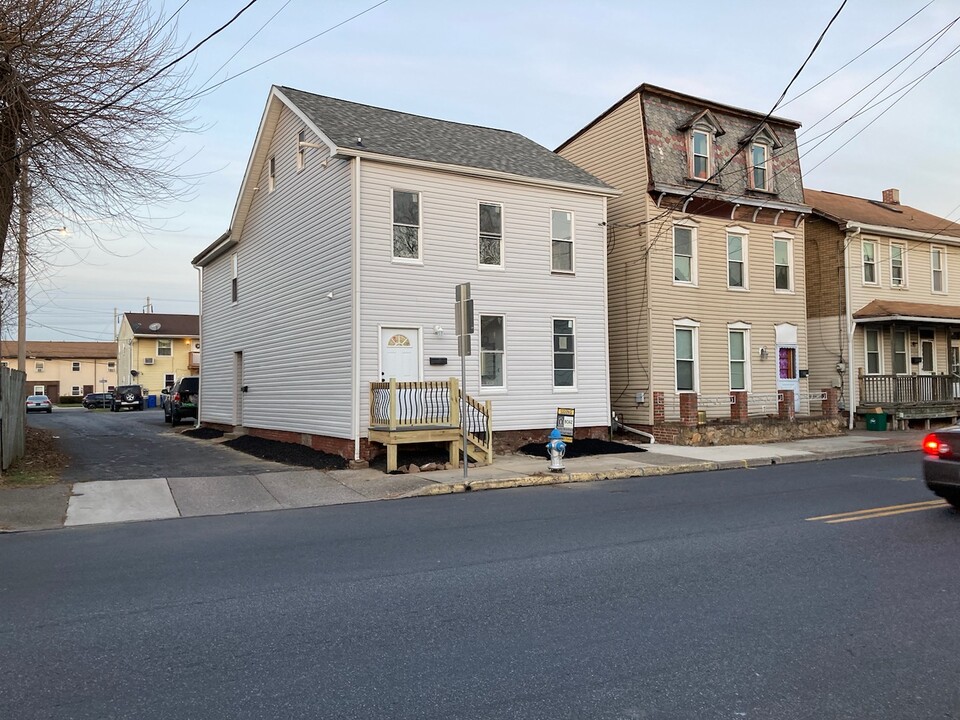 333 Ann St, Unit 201 in Middletown, PA - Foto de edificio