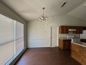 2505 Windmill Dr in Killeen, TX - Building Photo - Building Photo