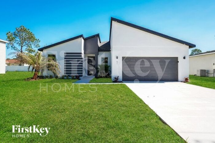 51 Inconnu Dr in Poinciana, FL - Building Photo