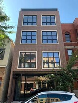 2930 N Lincoln Ave in Chicago, IL - Building Photo