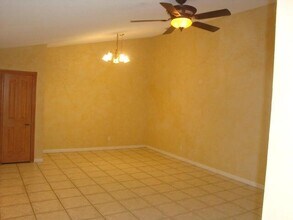 9124 Sun Terrace Cir in Palm Beach Gardens, FL - Building Photo - Building Photo