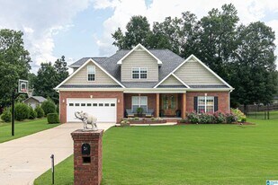 43 Faulkner Dr in Anniston, AL - Building Photo