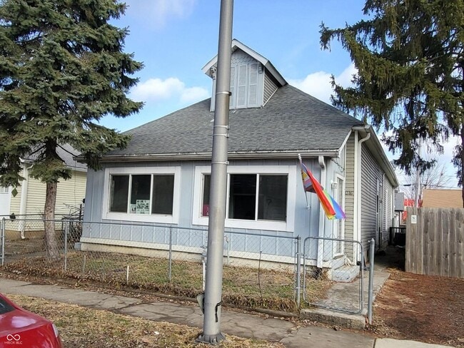1314 E 10th St in Indianapolis, IN - Building Photo - Building Photo