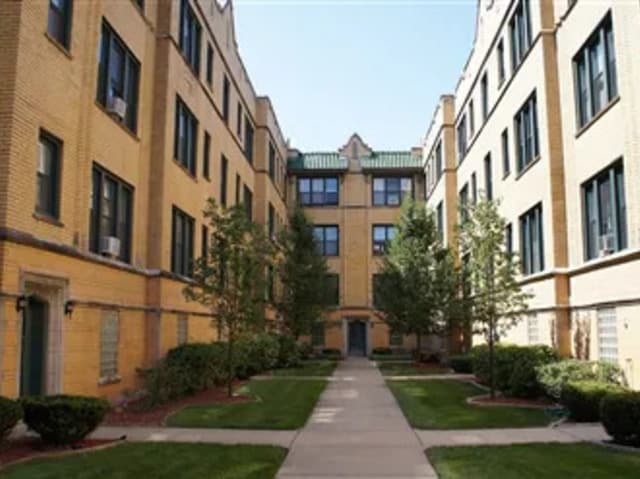 property at 2338 N Spaulding Ave