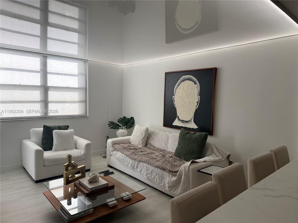 1849 S Ocean Dr in Hallandale Beach, FL - Foto de edificio