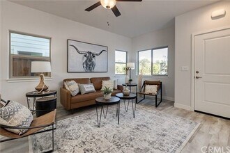 735 Reece Ln in Chico, CA - Building Photo - Building Photo