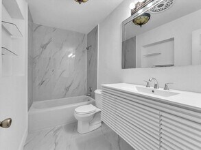 513 SE 28th Ave in Pompano Beach, FL - Building Photo - Building Photo