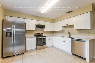 1223 Ryan St in Port Orange, FL - Foto de edificio - Building Photo