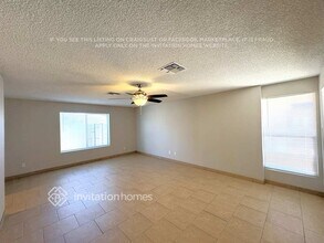 5652 W Cochise Dr in Glendale, AZ - Building Photo - Building Photo