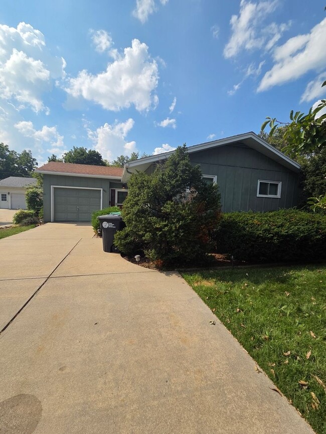 property at 714 N 76th St
