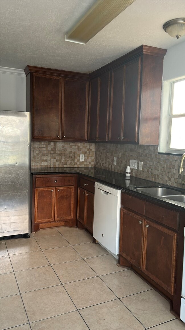 property at 4911 Oleander St