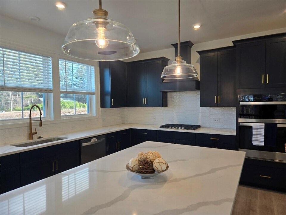 6009 Haviland Aly in Buford, GA - Building Photo