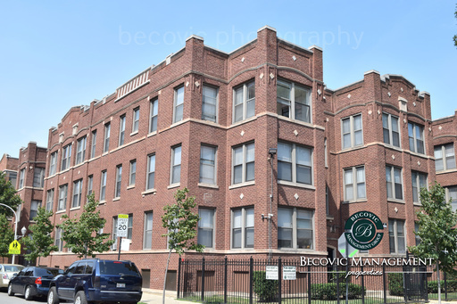 7714 N Marshfield Ave, Unit 1N in Chicago, IL - Building Photo