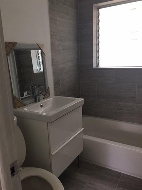 645 NE 77th St in Miami, FL - Building Photo - Building Photo