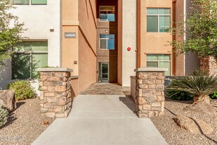 4909 N Woodmere Fairway in Scottsdale, AZ - Building Photo