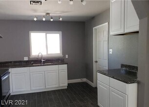 3115 E Dillon Ave in North Las Vegas, NV - Building Photo - Building Photo