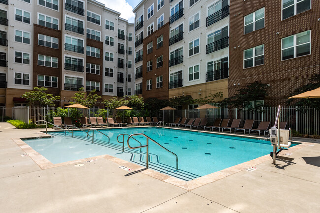 The Reed in Rockville, MD - Foto de edificio - Building Photo