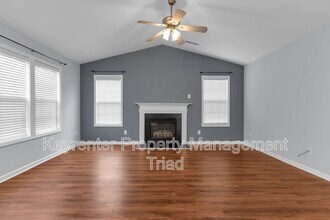 540 Lake Way in Kernersville, NC - Building Photo - Building Photo