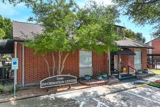 The Colonies in Desoto, TX - Foto de edificio - Building Photo