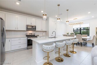 1854 Mesa LN in Naples, FL - Building Photo - Building Photo