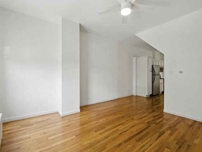 14 Rock St in Jersey City, NJ - Building Photo - Building Photo