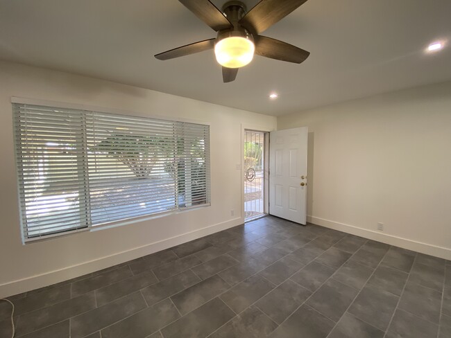 3629 E Glenrosa Ave, Unit 3 in Phoenix, AZ - Building Photo - Building Photo
