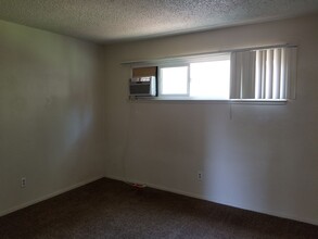 1878 Humboldt Rd in Chico, CA - Building Photo - Building Photo