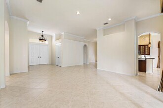 195 Sedona Way in Palm Beach Gardens, FL - Building Photo - Building Photo