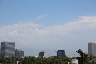 1240 S Corning St in Los Angeles, CA - Building Photo - Building Photo