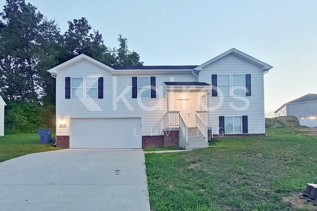 property at 105 Rucksack Ct