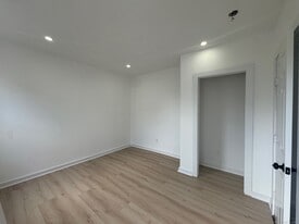 142 Cowles St in Bridgeport, CT - Building Photo