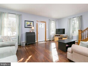 428 Lakeview Ave in Pitman, NJ - Building Photo - Building Photo