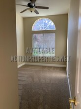 1652 Palatia Dr in Roseville, CA - Building Photo - Building Photo