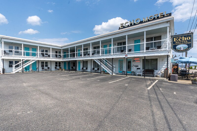 8 Traynor St in Old Orchard Beach, ME - Building Photo