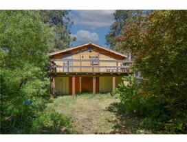 527 Valley Dr in Crestline, CA - Building Photo