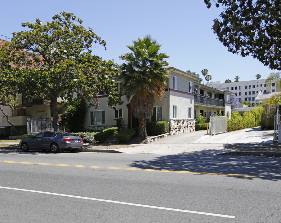 722 S Wilton Pl in Los Angeles, CA - Foto de edificio