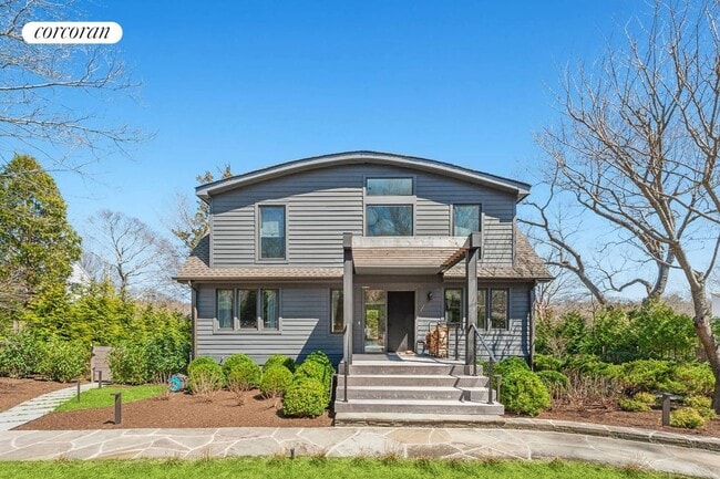 property at 19 Isle of Wight Rd