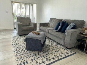 11700 SW 2nd St in Pembroke Pines, FL - Building Photo - Building Photo