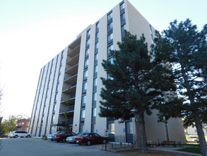 Capitol View Tower Apartments - Seniors 62+ in Lincoln, NE - Building Photo - Building Photo