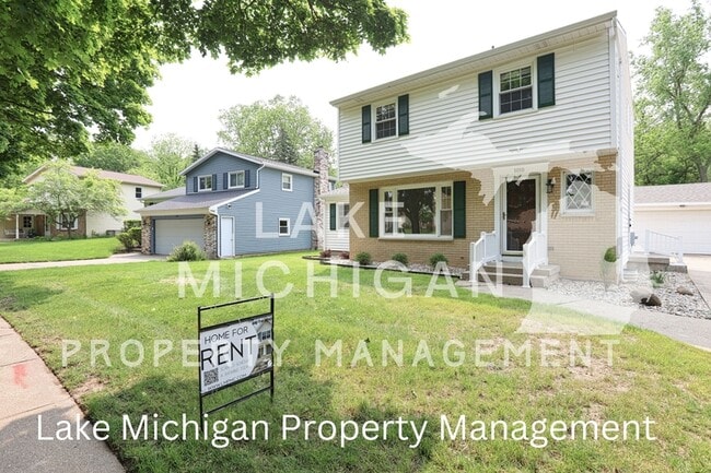 property at 1010 N Hampton Dr NE