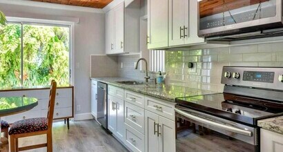1123 Oak St in West Palm Beach, FL - Building Photo - Building Photo