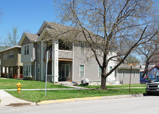 946-948 Illinois St in Lawrence, KS - Building Photo - Building Photo