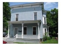 100 Summer St in Barre, VT - Foto de edificio - Building Photo