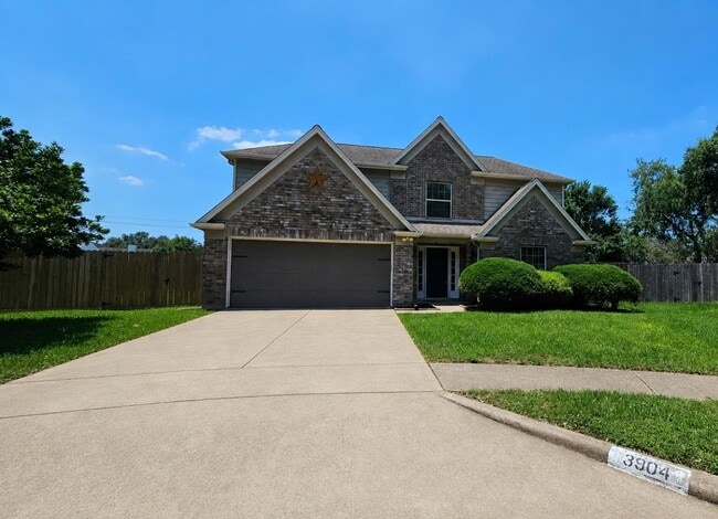 3904 Ivywood Dr