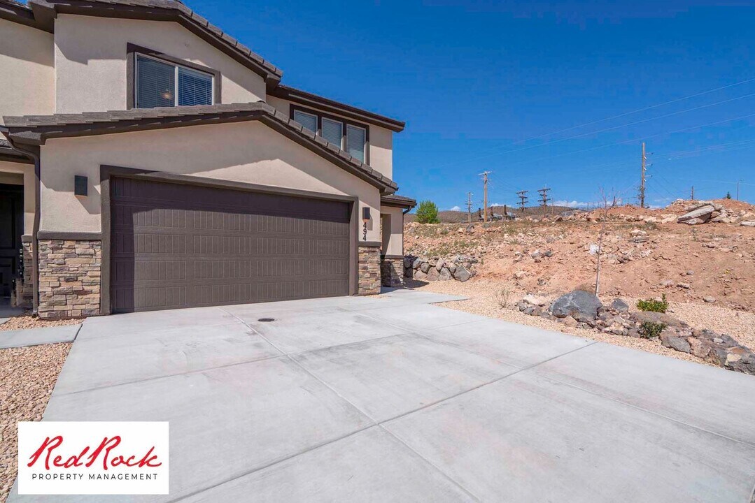 494 W 540 N in Hurricane, UT - Building Photo