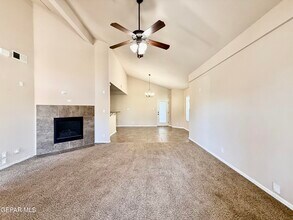 11353 Bullseye St in El Paso, TX - Building Photo - Building Photo