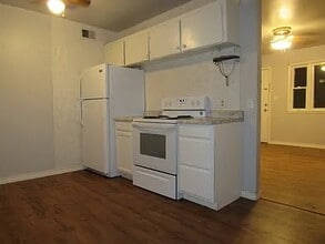 1813 W 21st St in Joplin, MO - Building Photo - Building Photo