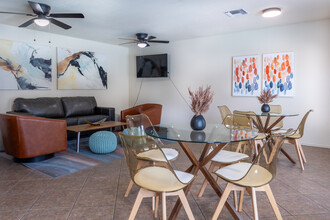 Kachina Springs Apartments in Tucson, AZ - Foto de edificio - Interior Photo