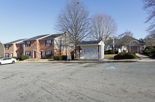 Orchard Pointe Apartments