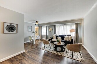 1303 N Ode St in Arlington, VA - Building Photo - Building Photo